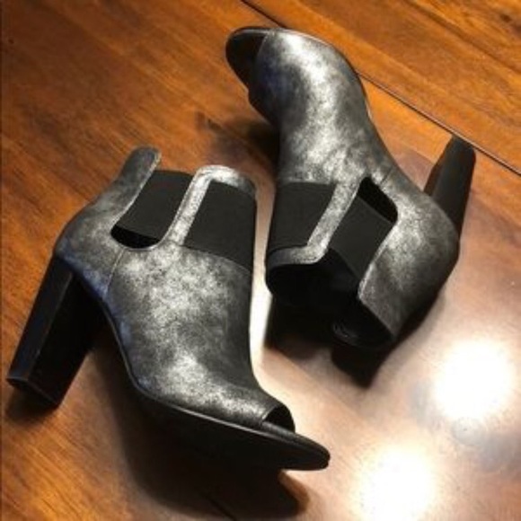 Kaari Blue Shoes - Kari Blue Jade Pewter Metallic Peep Toe Booties